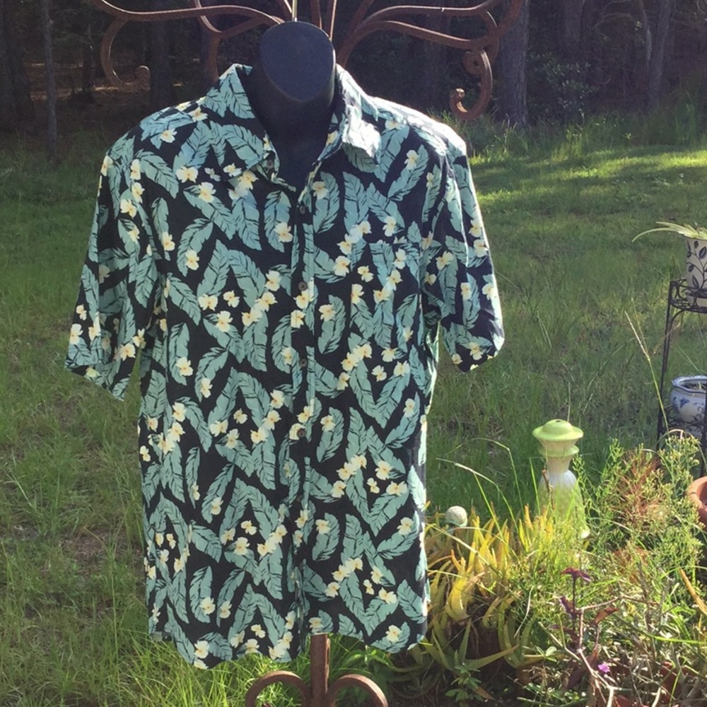 🌴NWOT Cool Mens Fun Unisex Hawaiian Style Shirt Size Med Wardrobe Must Have 🌴